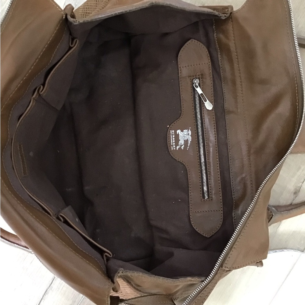 Burberry Quilted Manor Large Tote Bag in Tan Perforated Silver Accents - Picture 5 of 9